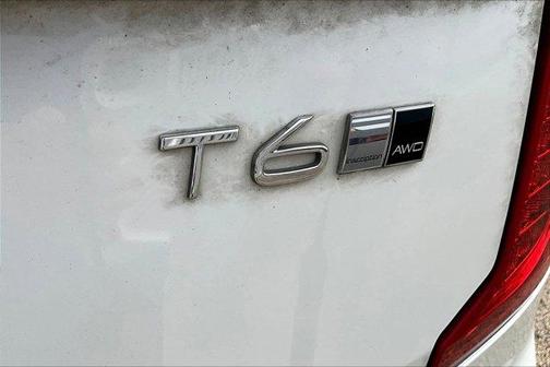2018 Volvo XC90 T6 Inscription