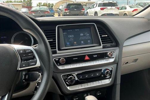 2019 Hyundai SONATA ECO