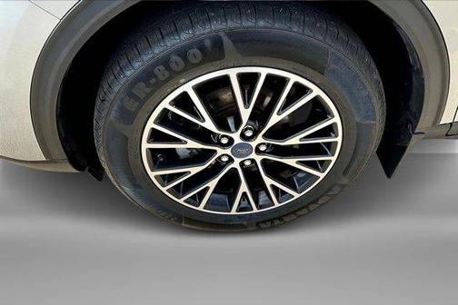 2022 Ford Escape PHEV SEL