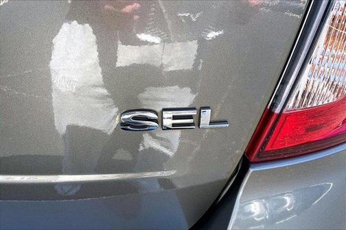 Mineral Gray Metallic 2014 Ford Edge SEL