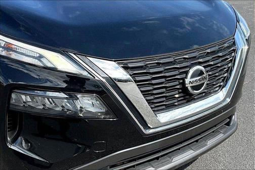 Super Black 2021 Nissan Rogue S