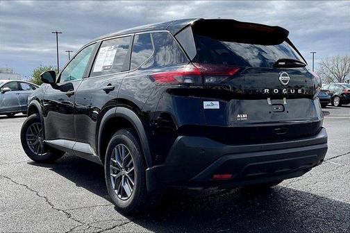 Super Black 2021 Nissan Rogue S