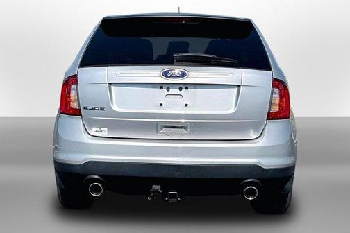 Ingot Silver Metallic 2011 Ford Edge SE