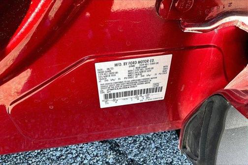 Rapid Red Metallic Tinted Clearcoat 2024 Ford Edge SEL