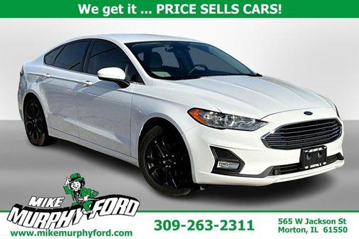 2020 Ford Fusion SE