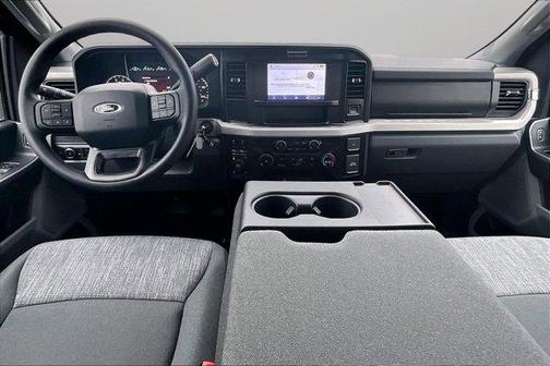 Avalanche 2026 Ford F-250 XLT