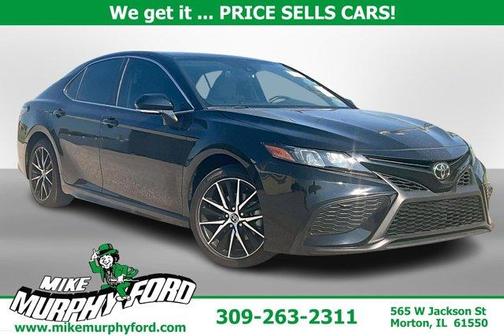2024 Toyota Camry SE