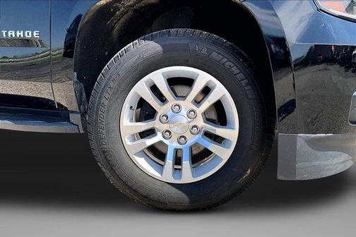 Mosaic Black Metallic 2020 Chevrolet Traverse Premier