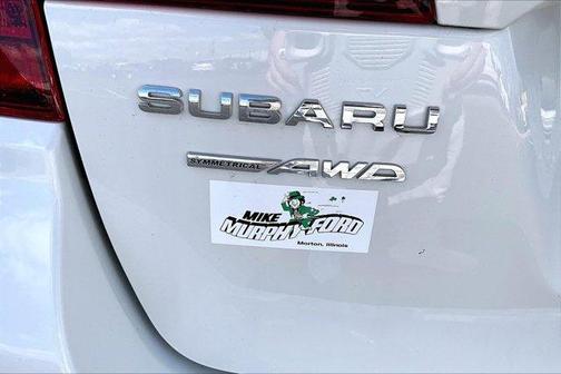 White 2019 Subaru Outback 2.5i Limited