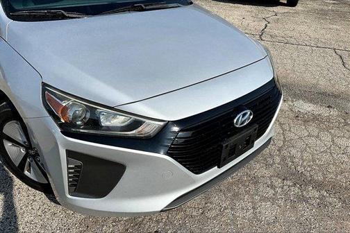 2018 Hyundai IONIQ Hybrid Blue