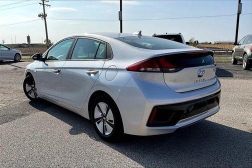 2018 Hyundai IONIQ Hybrid Blue