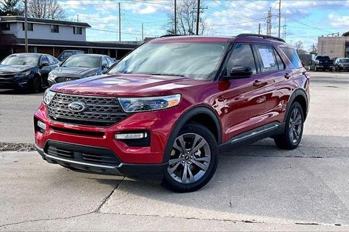 2023 Ford Explorer XLT