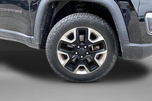 Diamond Black 2018 Jeep Compass Trailhawk