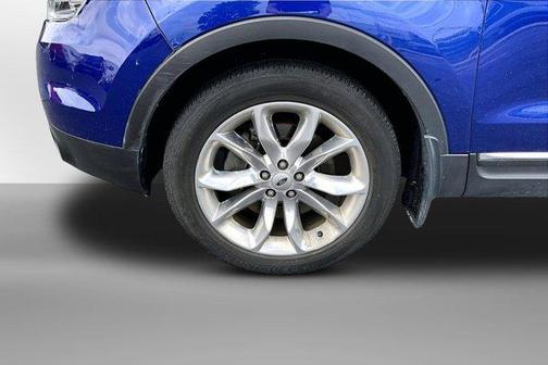Blue Metallic 2014 Ford Explorer XLT