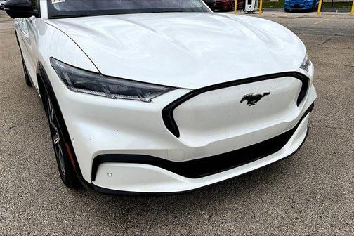 2022 Ford Mustang Mach-E Premium
