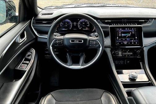 2024 Jeep Grand Cherokee L Laredo