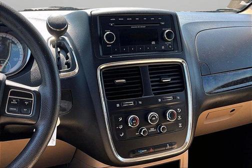 Bright White Clearcoat 2014 Dodge Grand Caravan AVP/SE