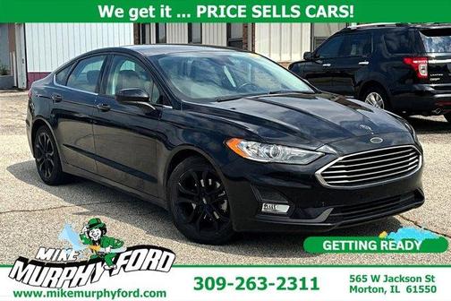 2020 Ford Fusion SE