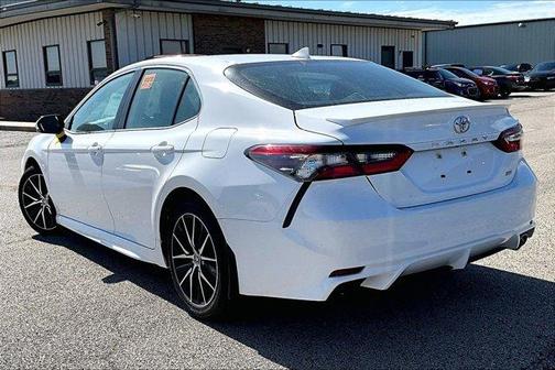 White 2023 Toyota Camry SE