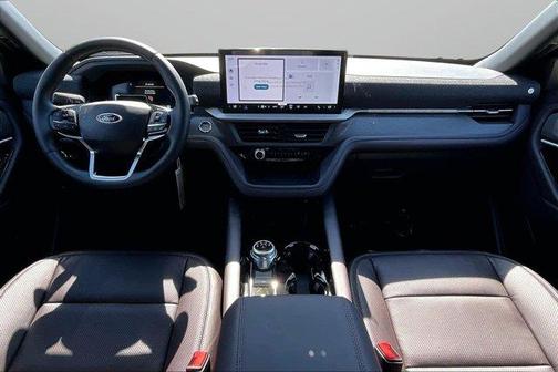 Rapid Red Metallic Tinted Clearcoat 2026 Ford Explorer Platinum