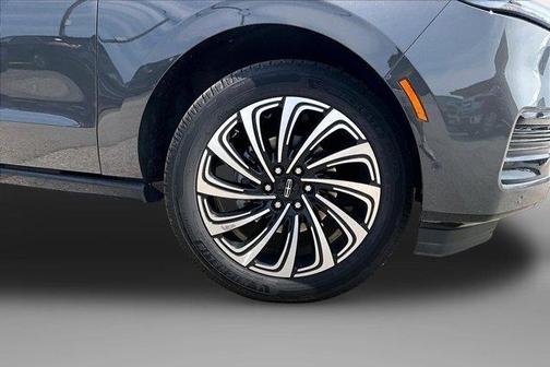 Dark Gray Metallic 2025 Lincoln Navigator Black Label