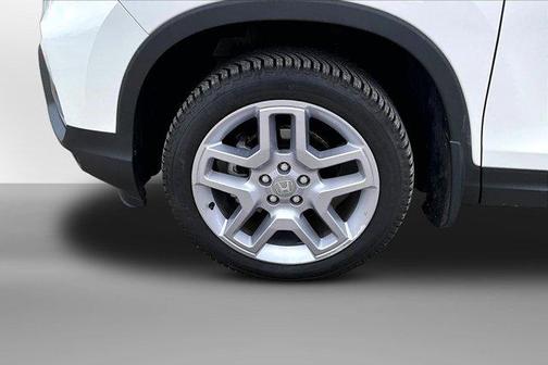 White 2024 Honda Passport EX-L