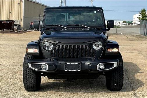 2022 Jeep Gladiator Sport