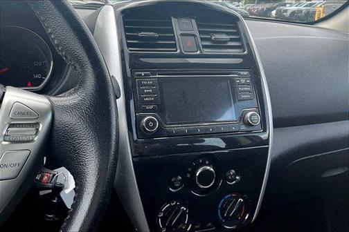 2018 Nissan Versa 1.6 SV