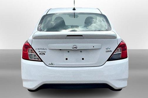 2018 Nissan Versa 1.6 SV