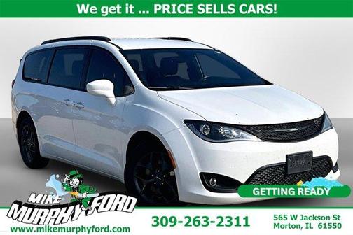 Bright White Clearcoat 2018 Chrysler Pacifica Touring-L Plus