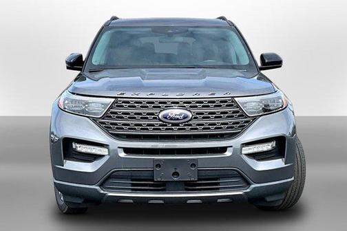 Carbonized Gray Metallic 2023 Ford Explorer XLT