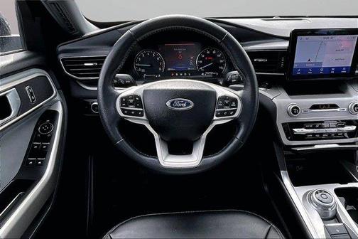 Carbonized Gray Metallic 2023 Ford Explorer XLT