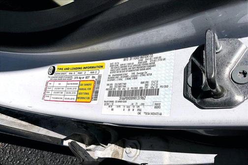 Oxford White 2017 Ford Fusion SE