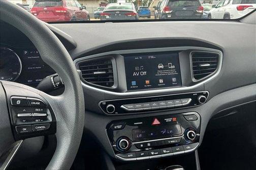 2018 Hyundai IONIQ Hybrid Blue