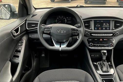 2018 Hyundai IONIQ Hybrid Blue