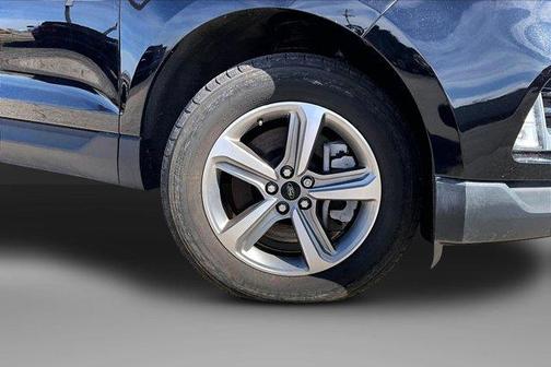 Agate Black Metallic 2024 Ford Edge SEL