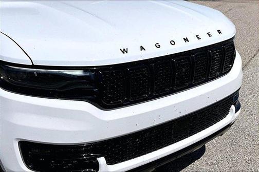 Bright White Clearcoat 2023 Jeep Wagoneer L Series II