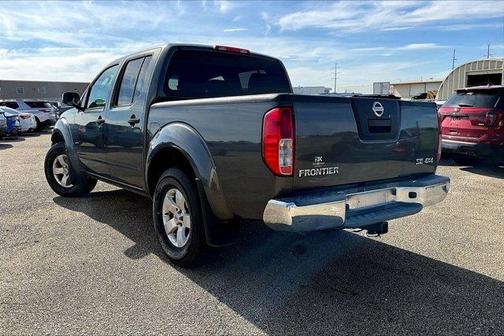 2009 Nissan Frontier SE Crew Cab