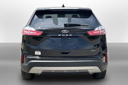 Black Metallic 2024 Ford Edge SEL