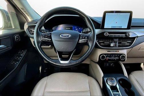 2021 Ford Escape Titanium Hybrid