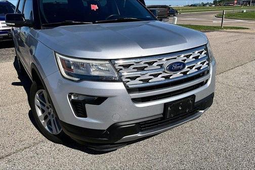 Ingot Silver 2018 Ford Explorer XLT