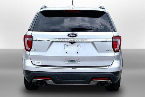Ingot Silver 2018 Ford Explorer XLT