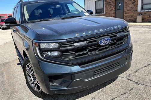 Blue Metallic 2025 Ford Expedition Active
