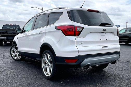 White Platinum Clearcoat Metallic 2019 Ford Escape Titanium