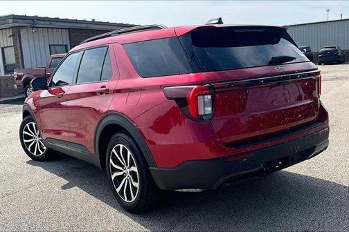 Red Metallic 2025 Ford Explorer ST-Line
