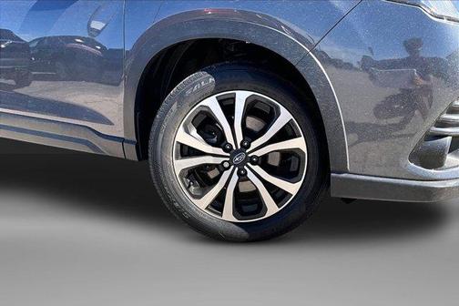 Magnetite Gray Metallic 2023 Subaru Forester 2.5i Limited