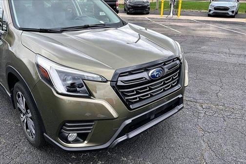Autumn Green Metallic 2023 Subaru Forester Limited