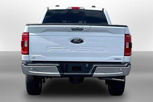 Oxford White 2023 Ford F-150 XLT