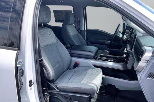 Oxford White 2023 Ford F-150 XLT