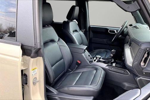 Beige 2026 Ford Bronco Outer Banks